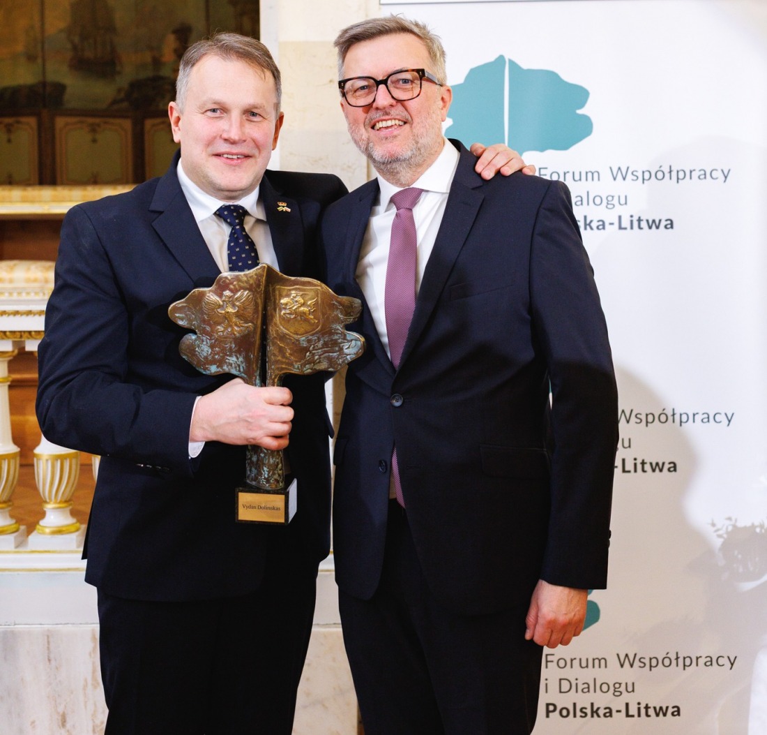 „Kaip šauksi, taip atsilieps“, – teigia Lenkijos apdovanojimą gavęs Valdovų rūmų muziejaus vadovas Vydas Dolinskas
