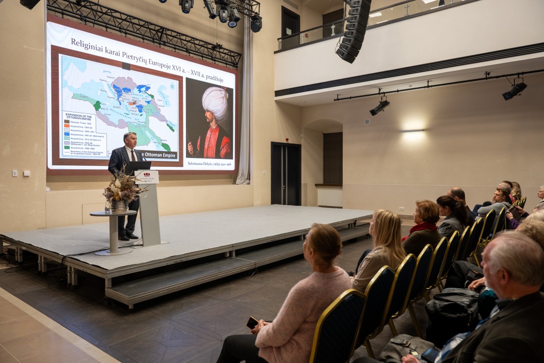 Dr. Valdo Rakučio paskaita apie Osmanų imperiją