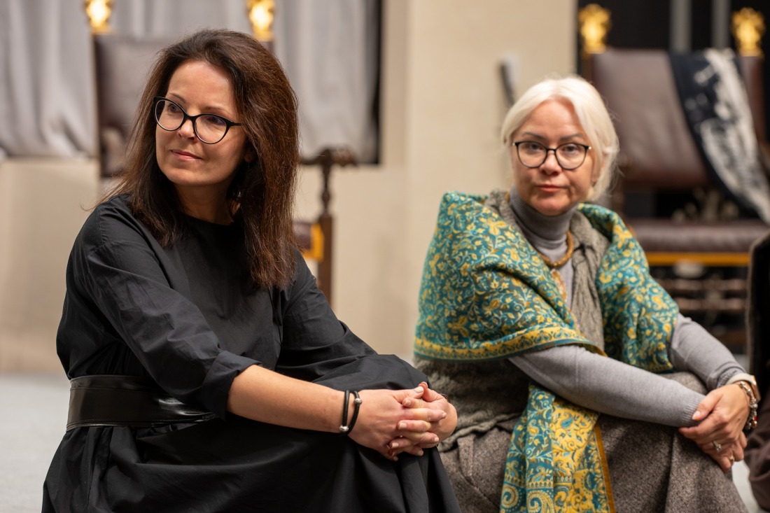 Diena rūmuose – senovės pakerėti