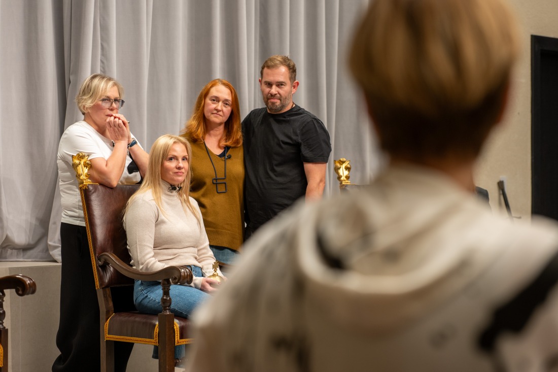 Diena rūmuose – senovės pakerėti