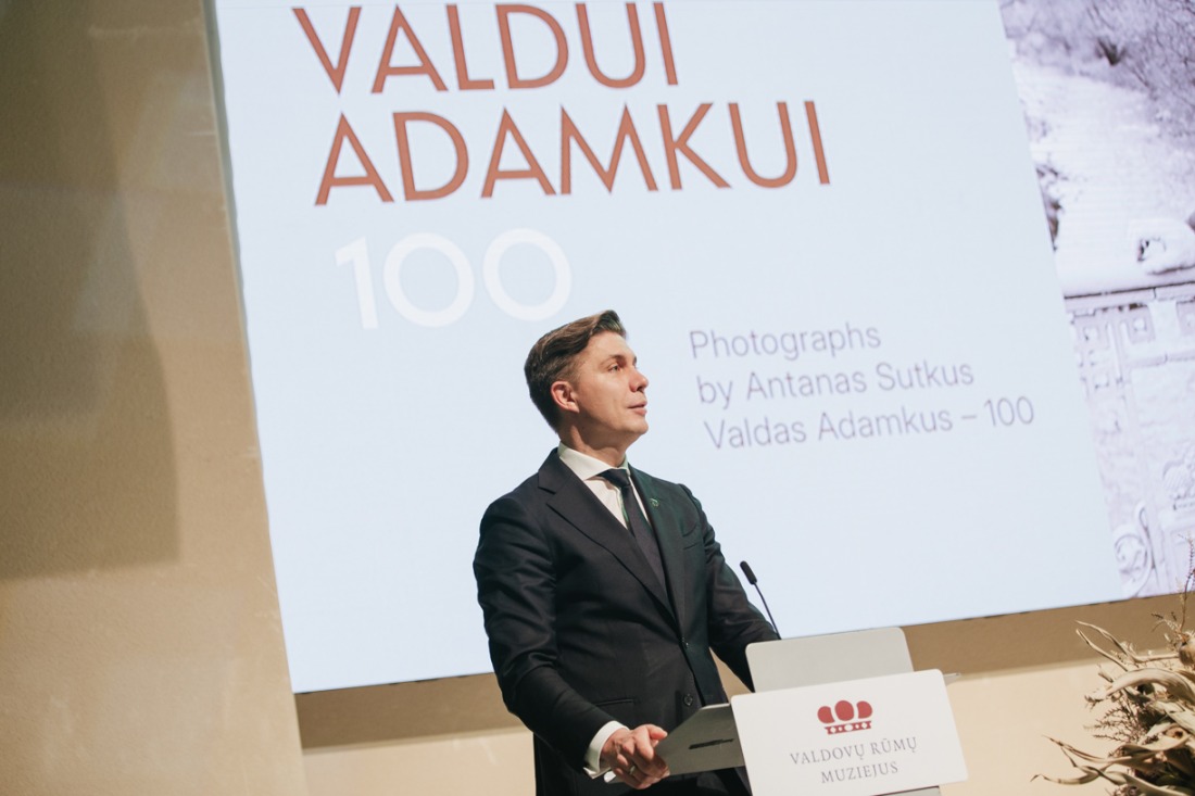 Antano Sutkaus fotografijų parodos „Valdui Adamkui – 100“ atidarymas