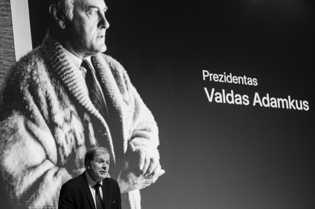 Antano Sutkaus fotografijų parodos „Valdui Adamkui – 100“ atidarymas