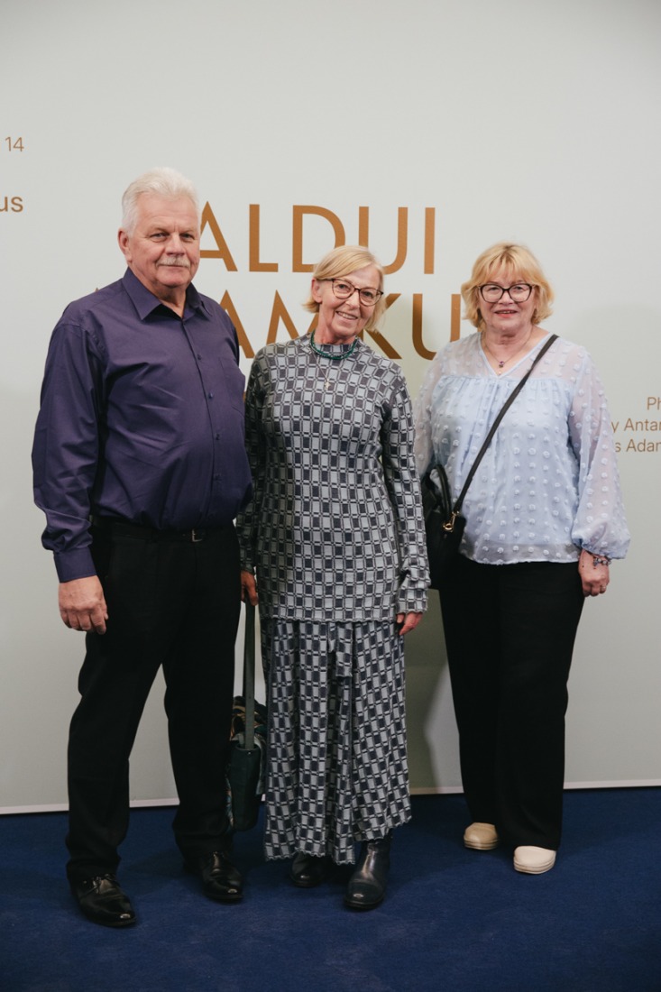 Antano Sutkaus fotografijų parodos „Valdui Adamkui – 100“ atidarymas