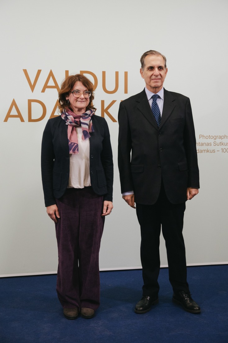 Antano Sutkaus fotografijų parodos „Valdui Adamkui – 100“ atidarymas