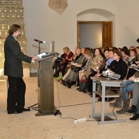 2013 m. kovo 23 d. vyks kursai leidimui vesti ekskursijas po Valdovų rūmų muziejų gauti