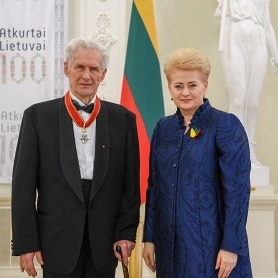 Ilgamečiam Valdovų rūmų tyrinėtojui įteiktas valstybinis apdovanojimas