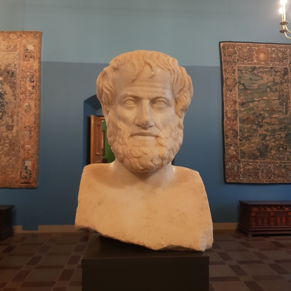 Pirmą kartą istorijoje į Lietuvą atkeliavo antikinis eksponatas iš Graikijos –  geriausiai išlikusi Aristotelio skulptūra