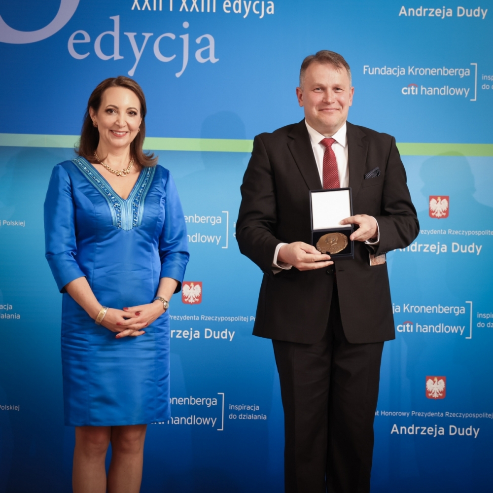 Dr. Vydui Dolinskui Varšuvoje įteikta prof. Aleksandro Geištoro premija už kultūros paveldo puoselėjimą