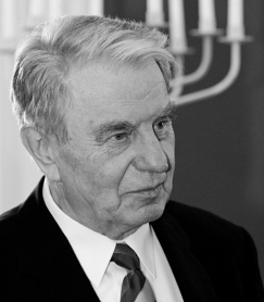Justino Marcinkevičiaus poezijos rinktinės „Viešpatie, nejaugi neprašvis?“ pristatymas