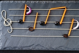 Kvintesencija: muzikinė kelionė per epochas su gurmaniškais patiekalais