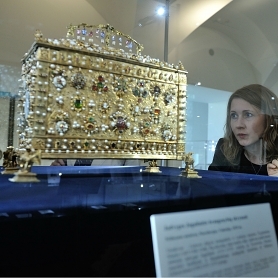 During the book presentation event – opportunity for free to see the jewellery coffret of Hedwig Jagiellon