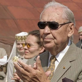 Remembering patron of restoration of the Palace Juozas Kazickas