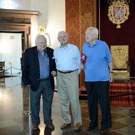 In the Palace – honorable guests