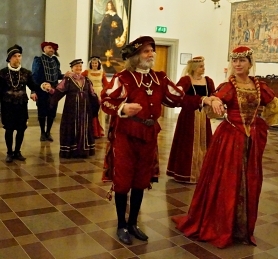 Admirers of Renaissance invite you to spend time together!