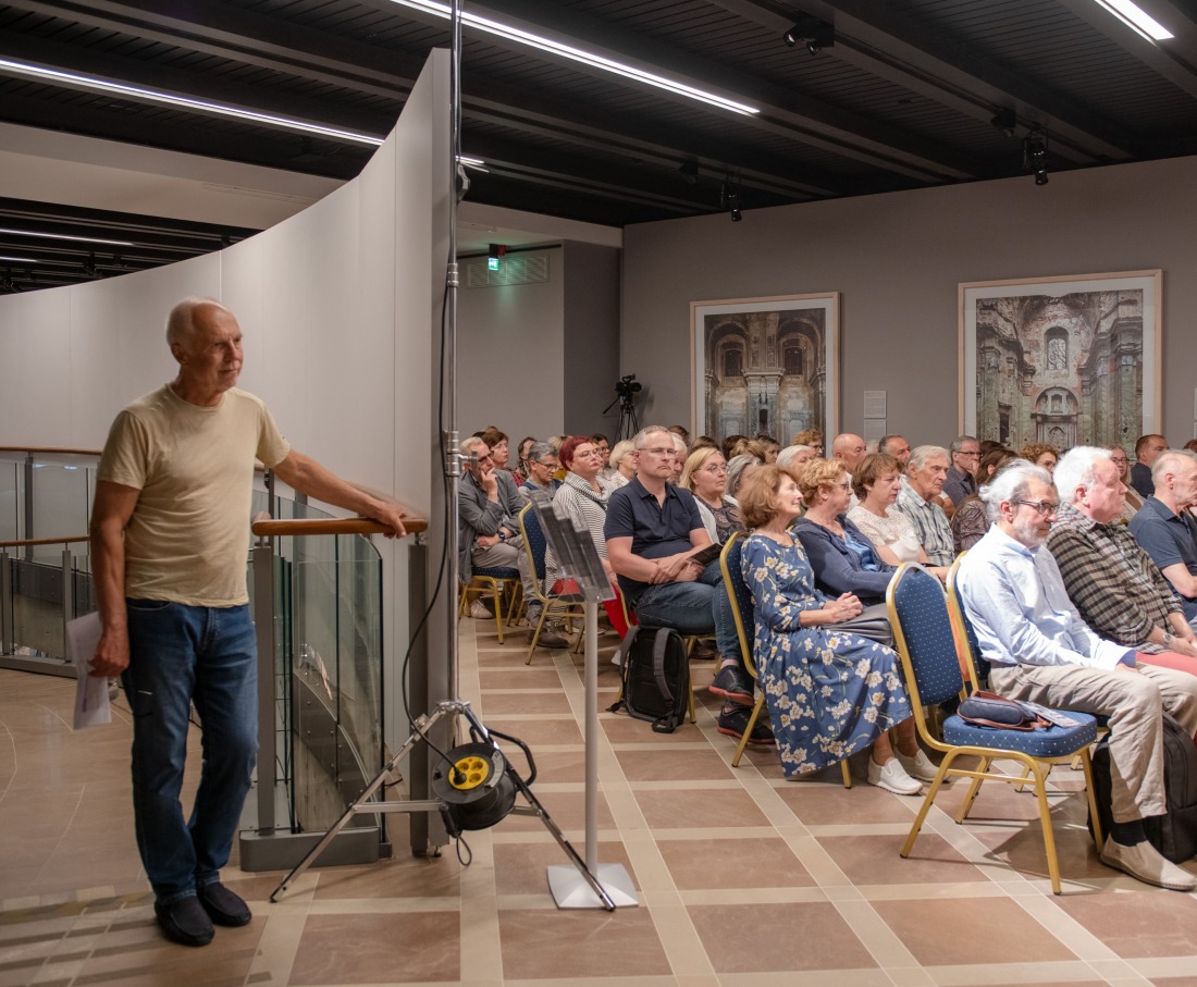 Fotografas Raimondas Paknys kviečia prisiminti istorinės valstybės paveldą
