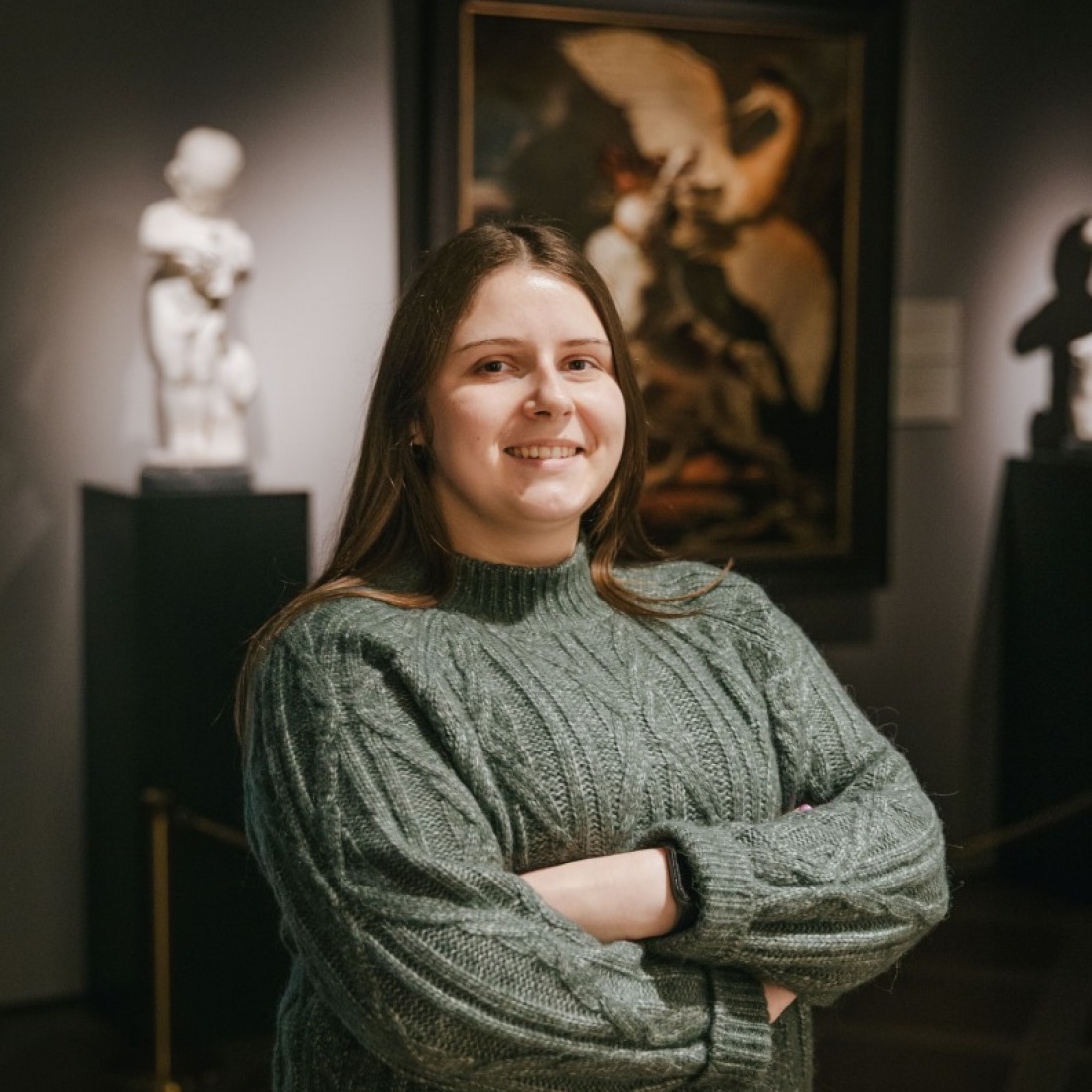 Parodų koordinatorė Gabija: „Namuose kuriu savą istoriją, o muziejuje grožiuosi eksponuojamomis vertybėmis“